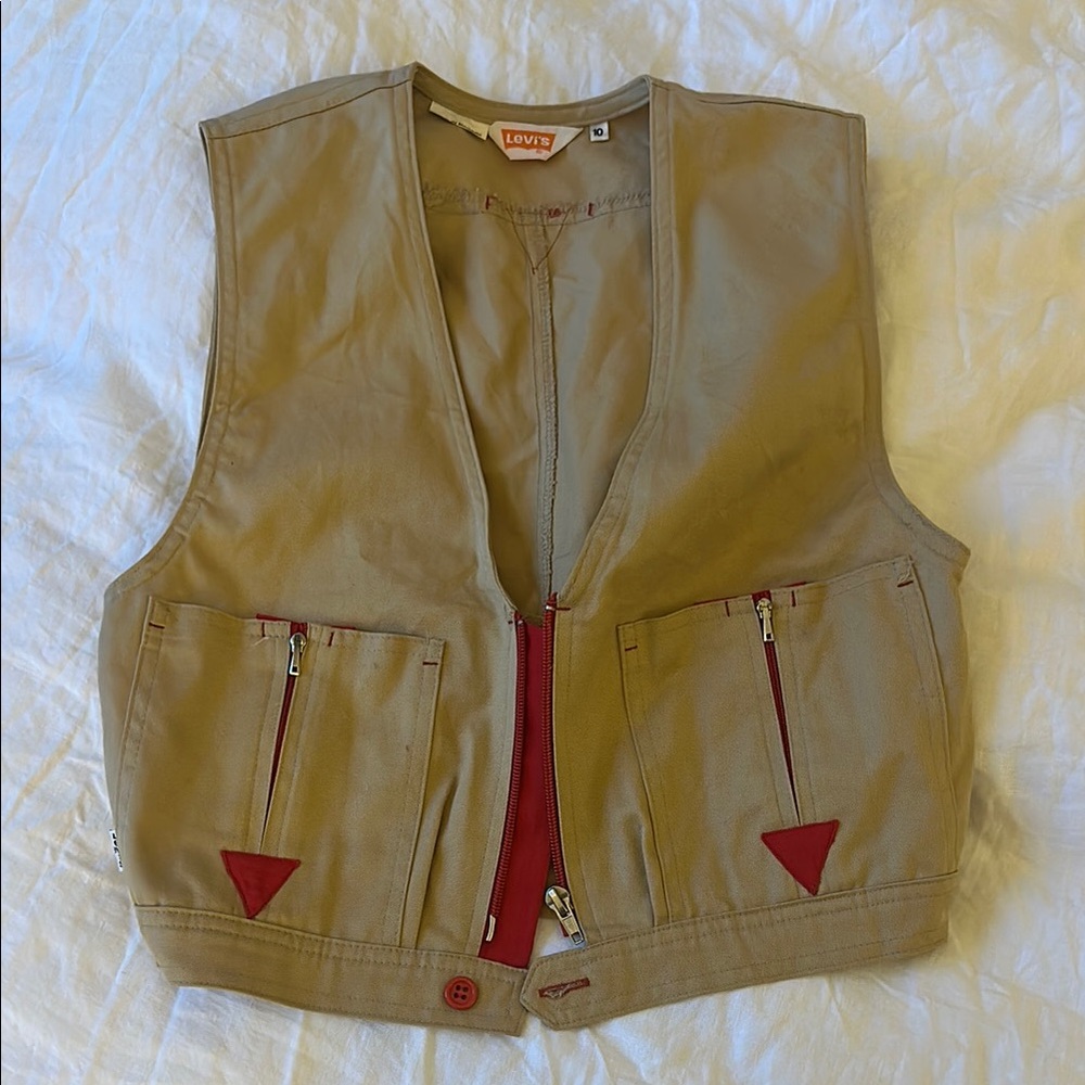 Levi's Vintage Tan Cropped Cargo Utility Vest with Red Accents XS